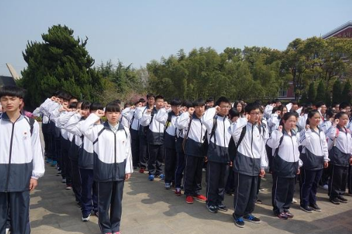  貴州丹寨縣民族職業(yè)技術(shù)學校今年招生報名事項須知