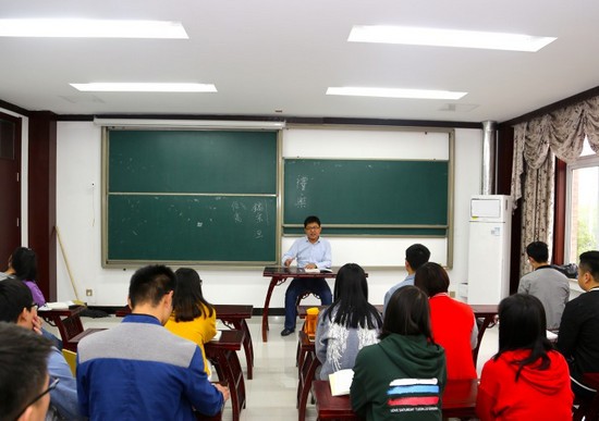 齊魯理工學院學校食堂環(huán)境與寢室宿舍介紹