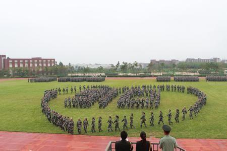  昆明市衛(wèi)生學校校園環(huán)境介紹